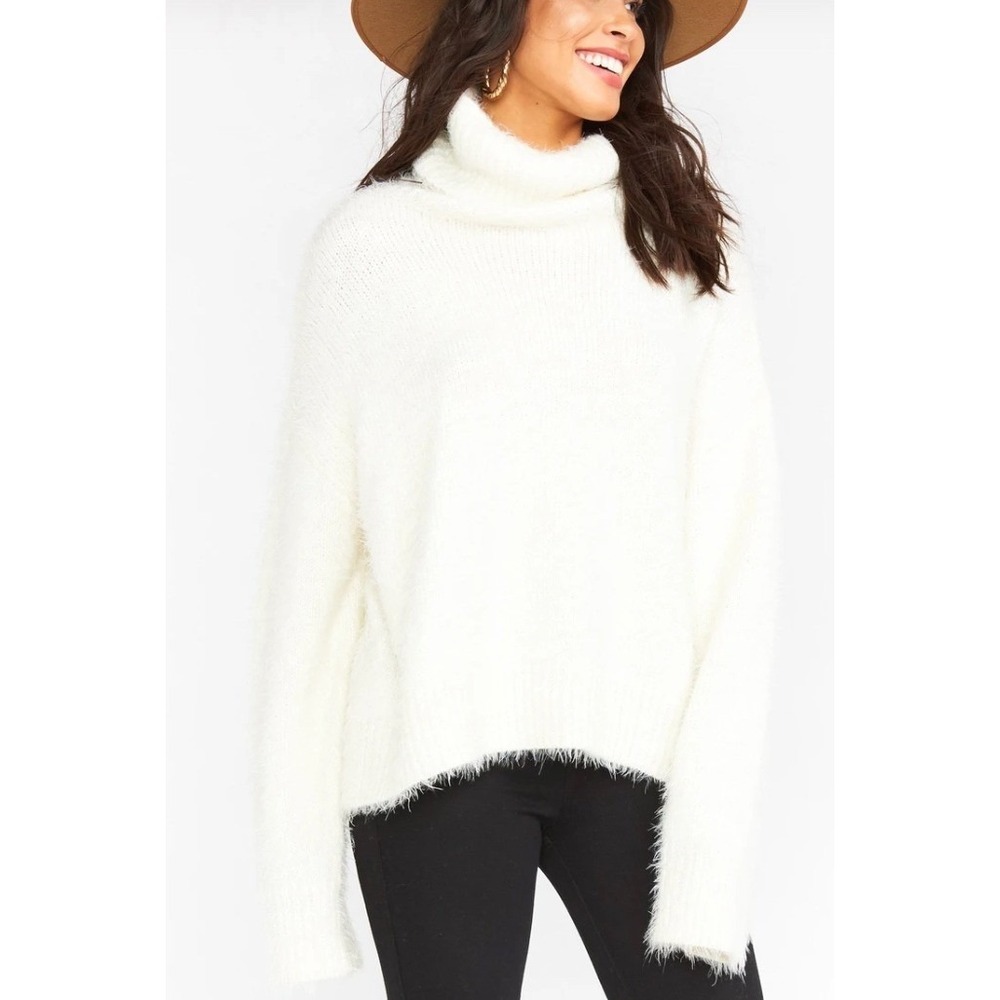 Show Me Your Mumu Fatima Turtleneck Sweater White Fuzzy Knit Oversized Small
